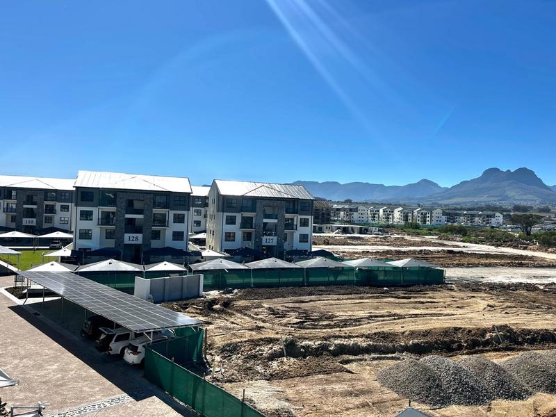 To Let 1 Bedroom Property for Rent in The Huntsman Western Cape